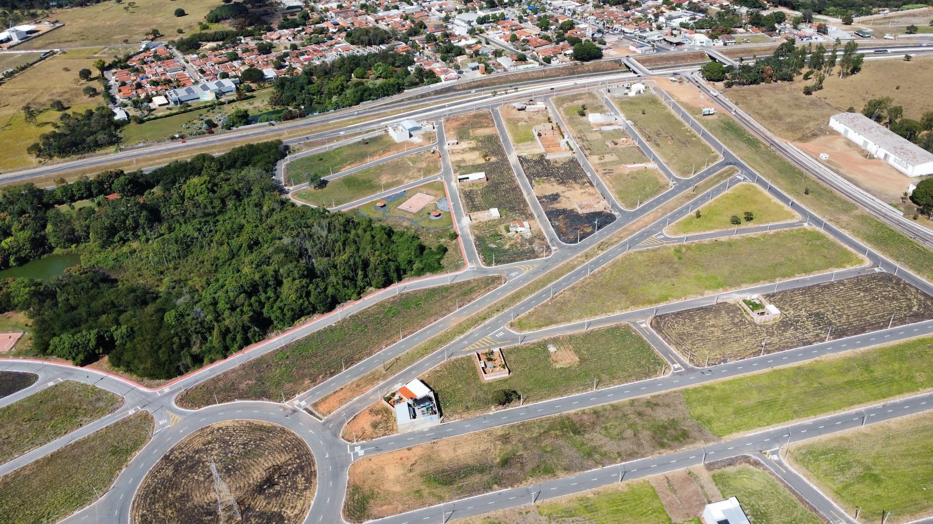 Luar Parque Complexo Urbanístico