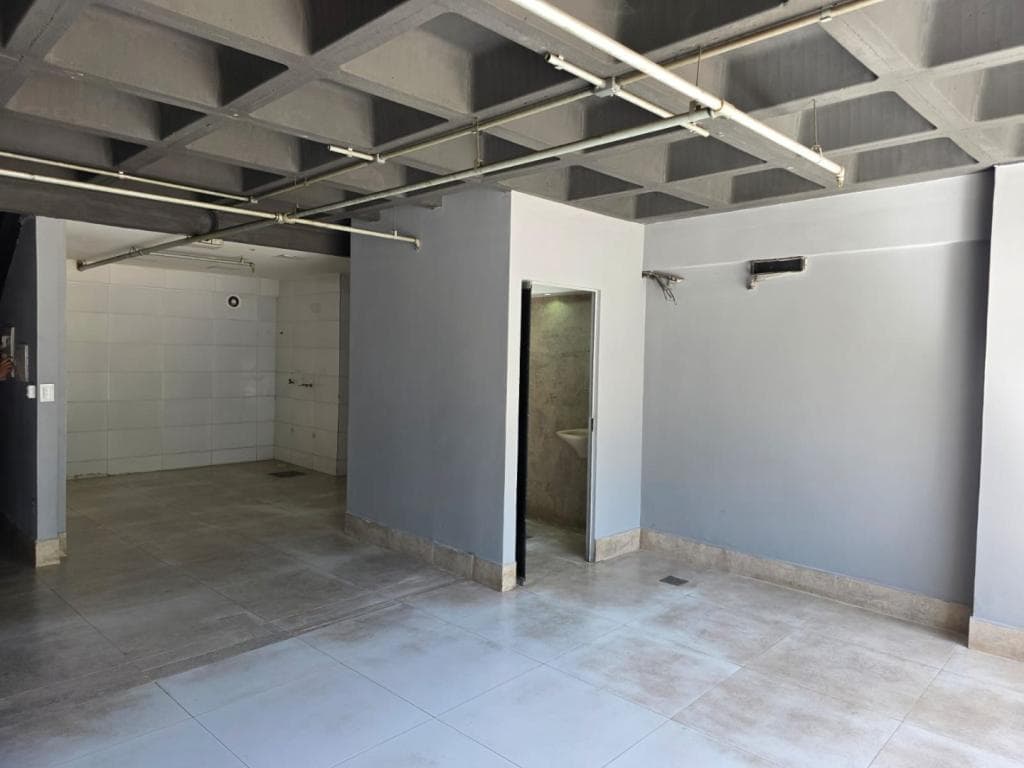 Loja 02 Ed. Trend Office Home