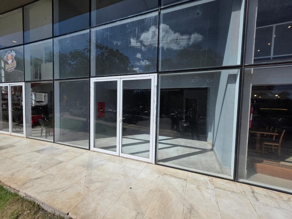 Loja 02 Ed. Trend Office Home