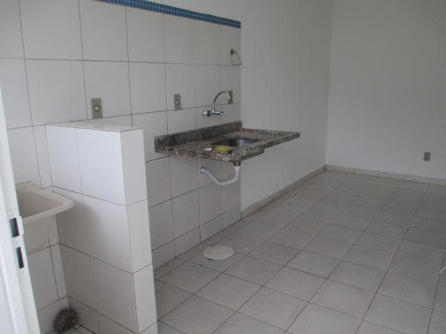 Kitinete Residencial nº 6 Res. Évora