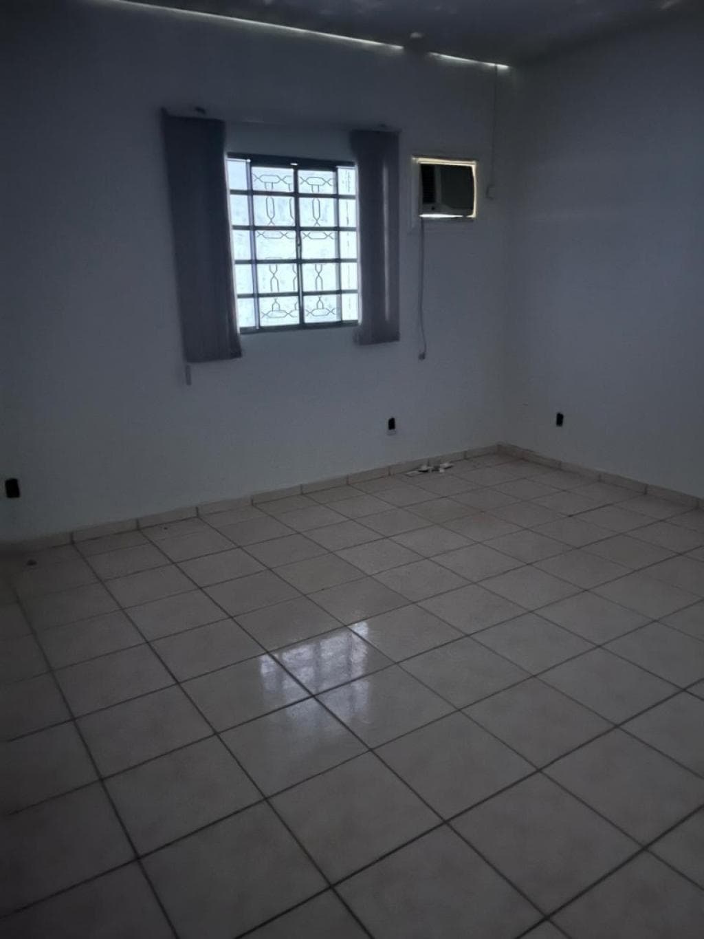 Galpão Comercial - Vila Brasília